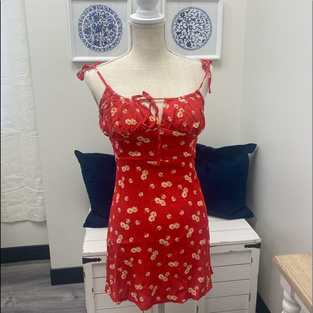 🌻♥️Le Lis~ Red Daisy Dress🌻♥️